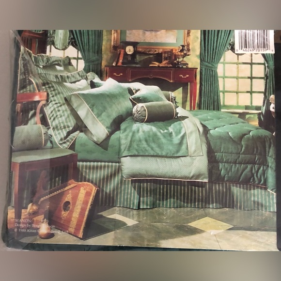 MANON Egyptian 100%Cotton King Flat Sheet Vintage Luxury Royal Sateen New in box - Picture 2 of 13